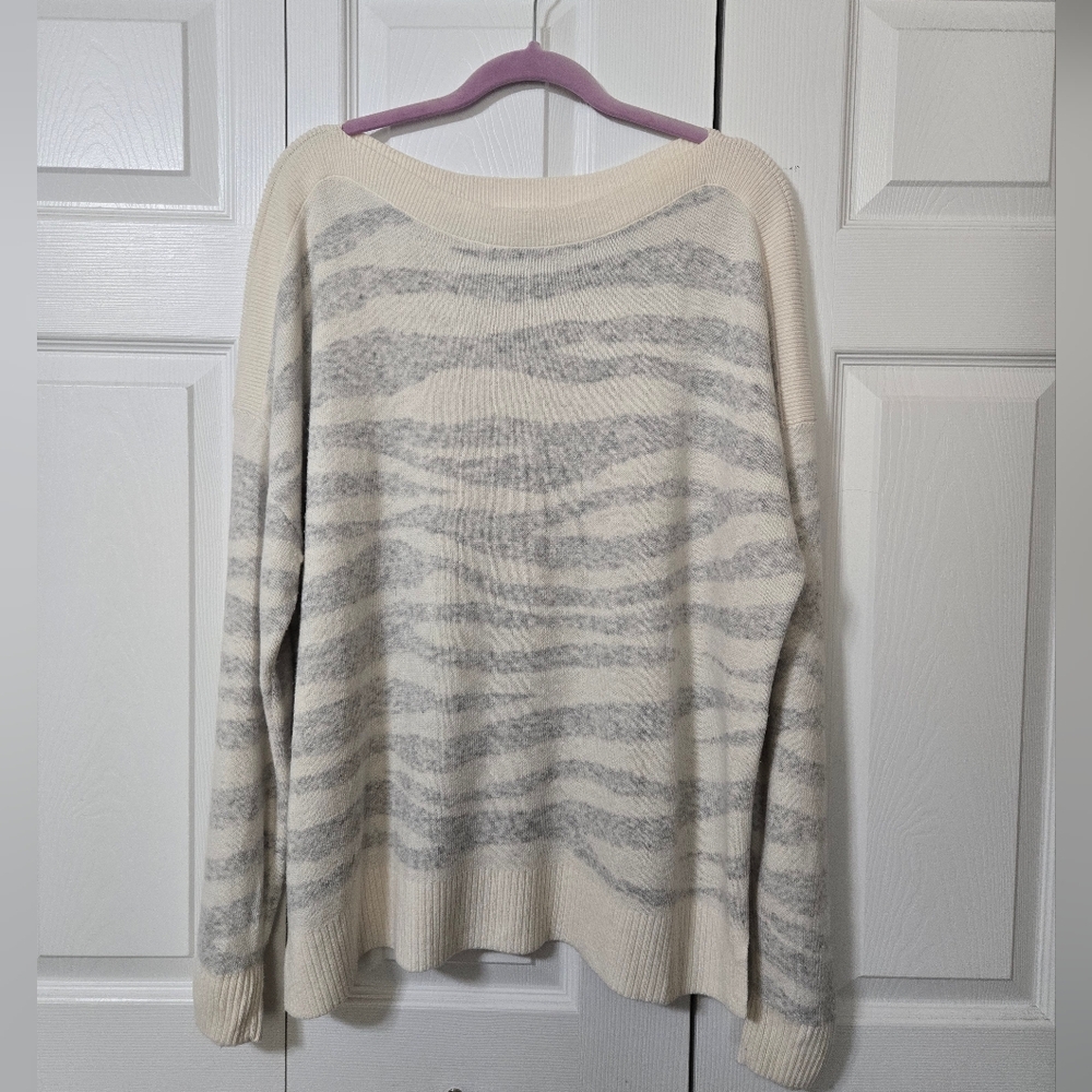 Loft Gray & White Striped Long-Sleeved Sweater, XL, Excellent Condition